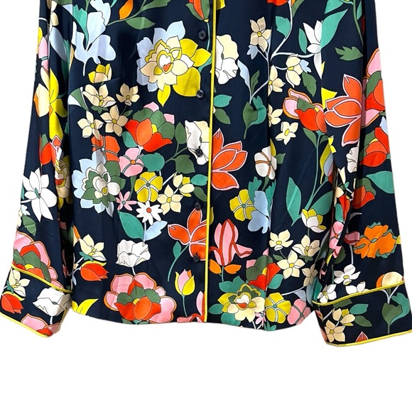 Kate Spade Flower Bed Twill Shirt in Blazer Blue (M) - Picture 11 of 14